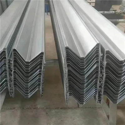 Solar Bracket M tüüpi veekanal